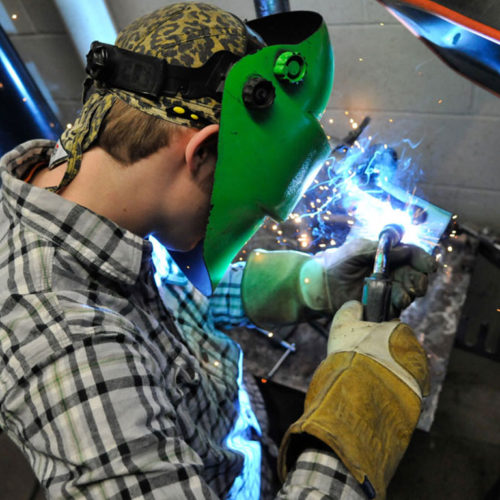 welding student