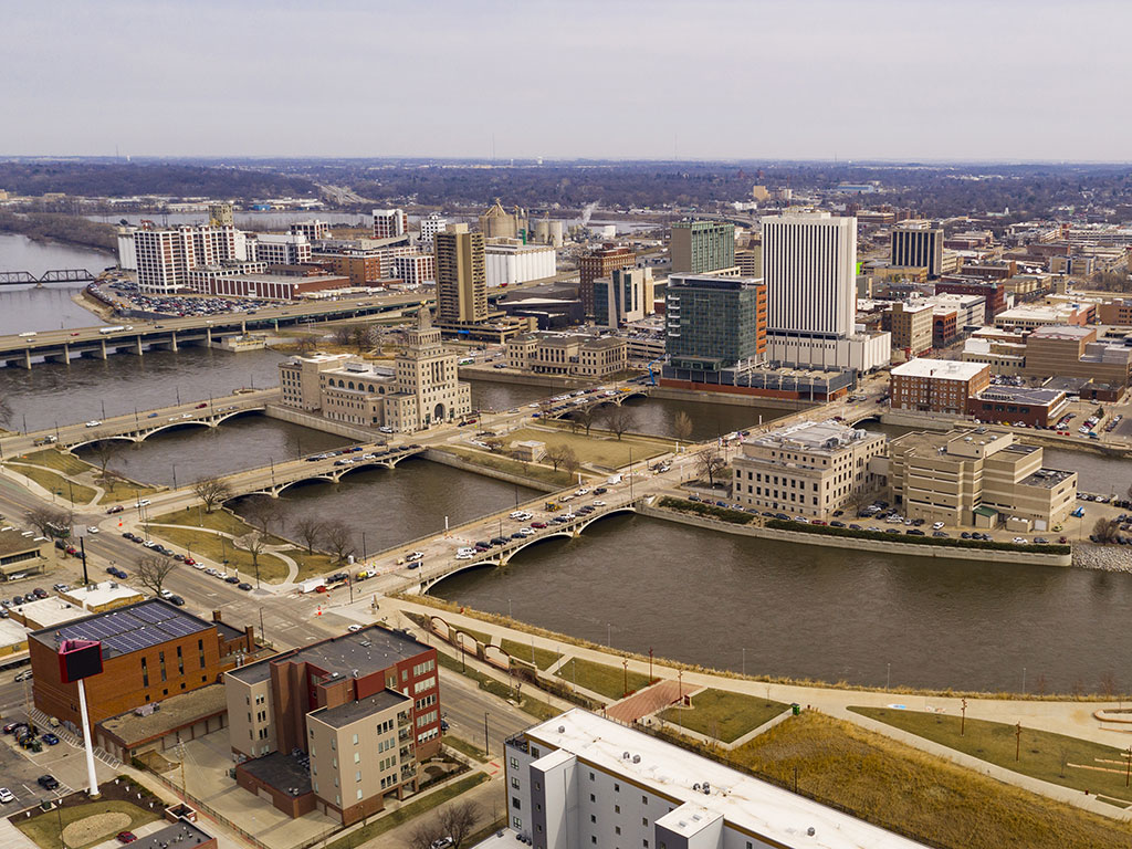 cedar rapids skyline featured