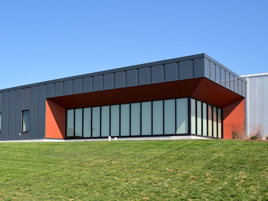 Veterinary-Technology-Center-Building-Outside-Featured