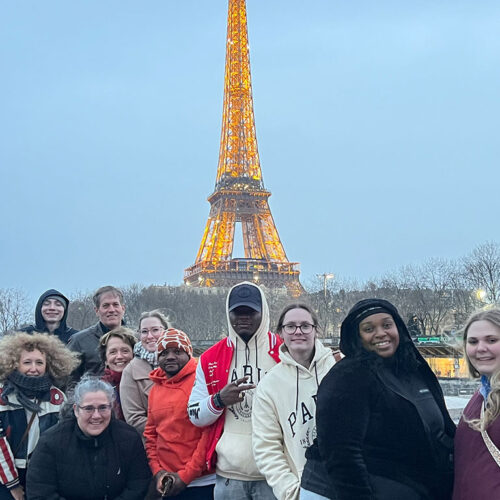 Seven-Bridges-Group-Photo-in-Paris-Featured