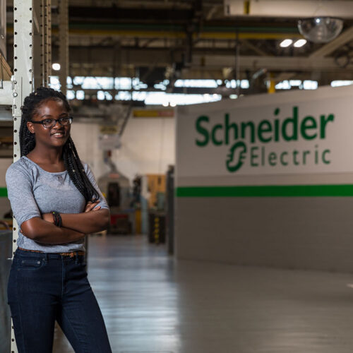 A-Student-at-a-Job-Site-Featured