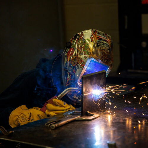 Welding-Student-Featured